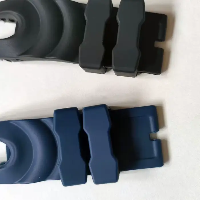 Bracelet de montre en caoutchouc noir bleu 26mm