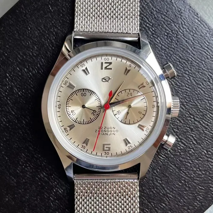 Montres classiques pour hommes