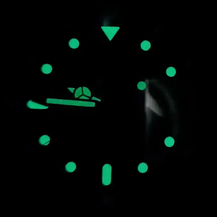 Montre étanche en acier inoxydable avec lunette en céramique