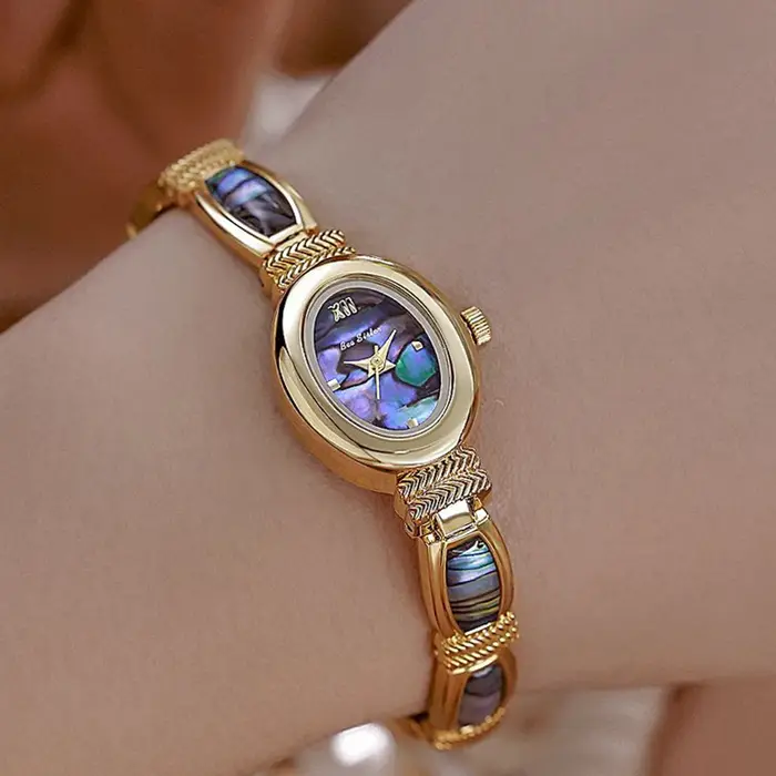 Cadran ovale femmes Bracelet montres haut de gamme de luxe dames