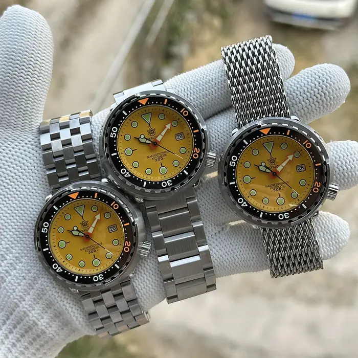 Montre de plongée automatique STEELDIVE SD1975C avec cadran jaune de 47